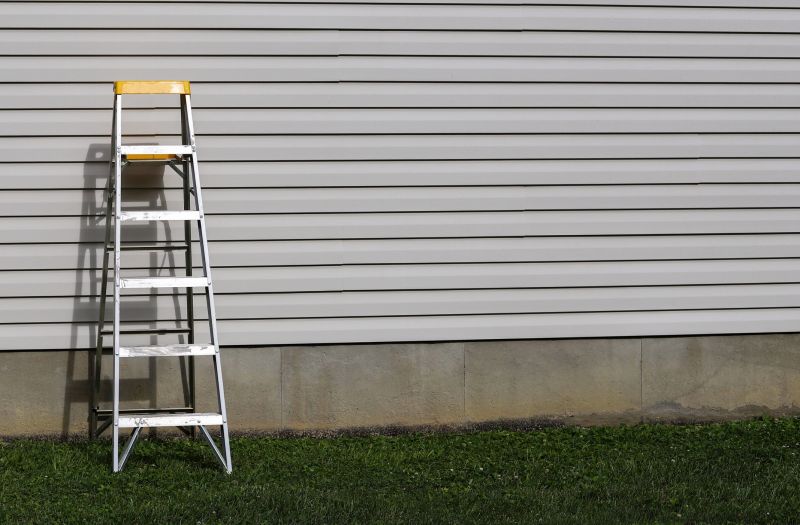 Professional Siding Panel Alignment